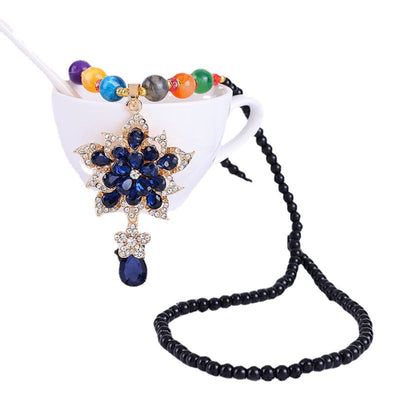 Fashionable Flower Natural Crystal Necklace
