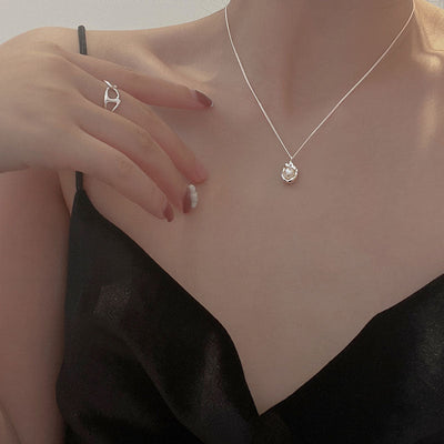 Shell • Natural Pearl Necklace