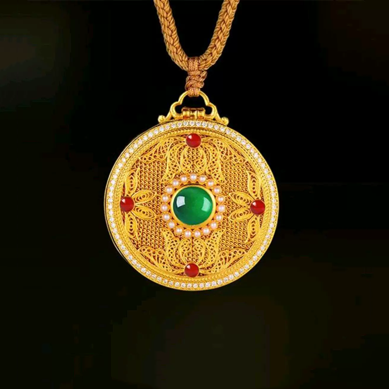 Golden Filigree Pendant Necklace