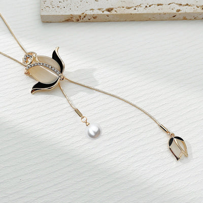 Tulip Natural Cat's Eye Necklace