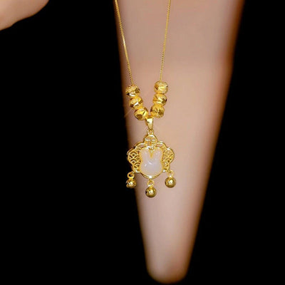 Rabbit Lucky Lock Natural Emerald Jade Stone Necklace