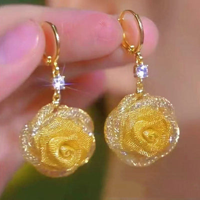 Golden mesh rose earrings