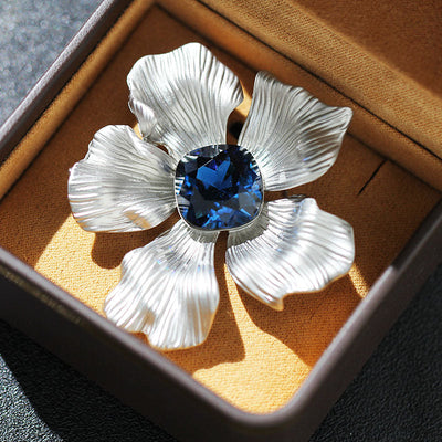 Floral natural crystal brooch