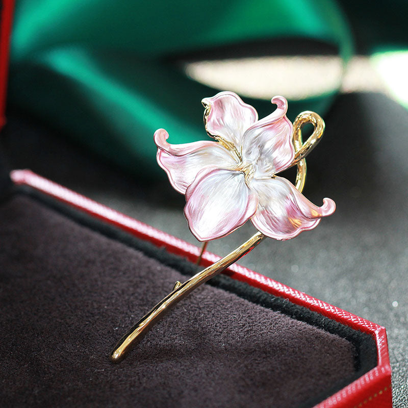 Waterlily Brooch