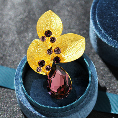 Leaf natural crystal brooch