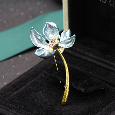 Three-dimensional lotus brooch