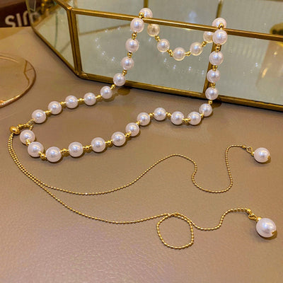 Lovely natural freshwater pearl necklace