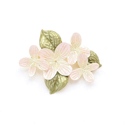 Gentle and elegant cherry blossom brooch