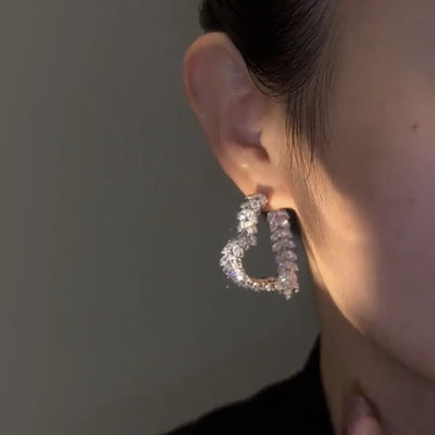 Earrings with full diamonds