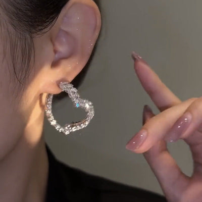 Earrings with full diamonds