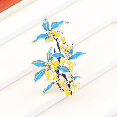 Osmanthus tree brooch