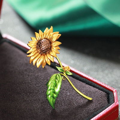 Retro Sunflower Brooch