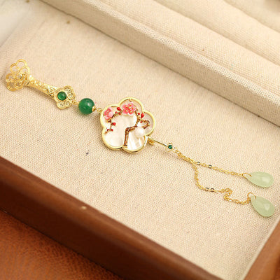 Natural shell tassel brooch