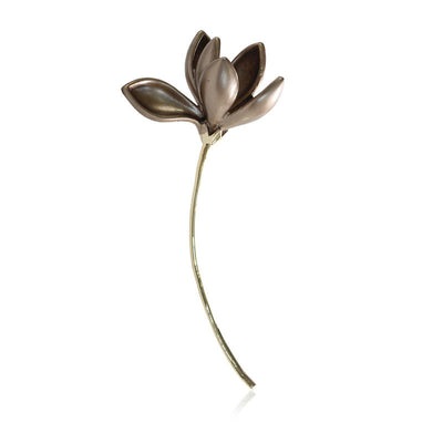 Lotus elegant plant brooch