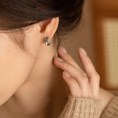 Shiny Diamond Earrings