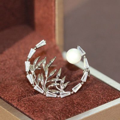 Garland Bamboo Natural Freshwater Pearl Brooch