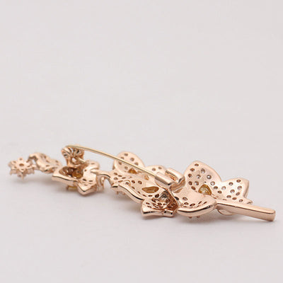 Yellow floral brooch