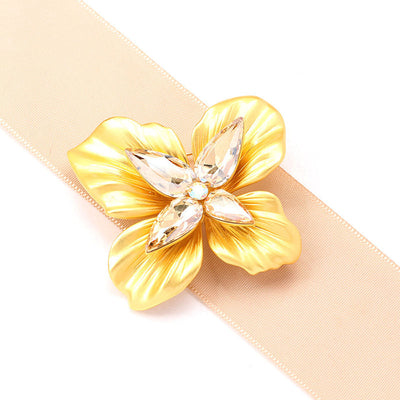 Retro four-petal flower natural crystal brooch