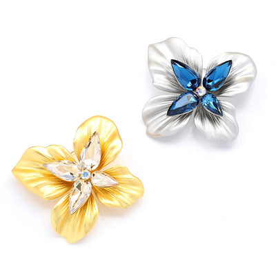 Retro four-petal flower natural crystal brooch