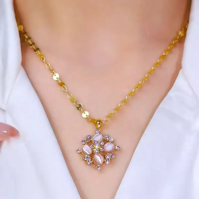 Natural cat's eye flower pendant necklace
