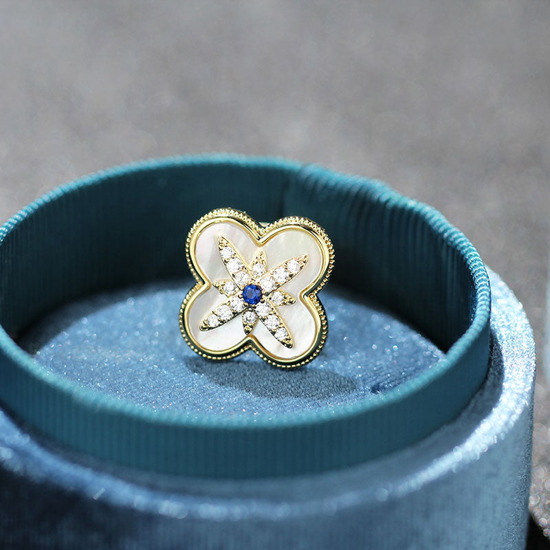 Natural shell four leaf clover small collar pin