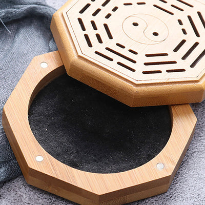 Wooden hollow carved box