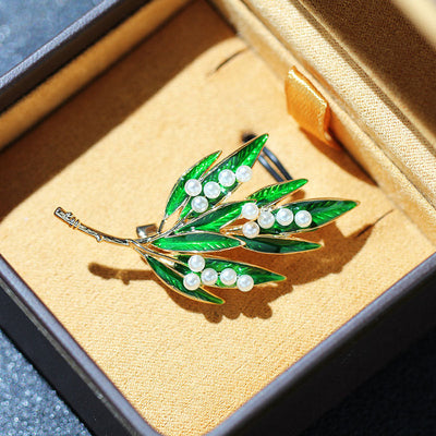 Multi-leaf Natural Freshwater Pearl Brooch