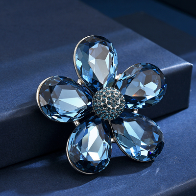 Crystal five-petal flower brooch
