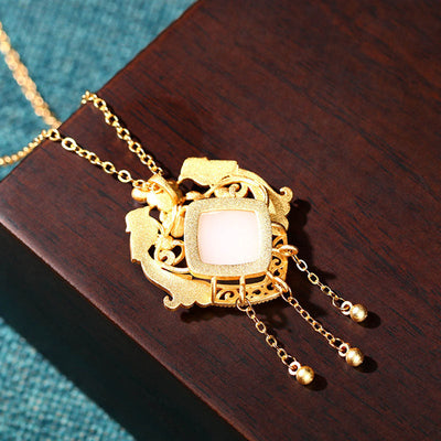 Magpie Plum Natural Emerald Jade Stone Necklace