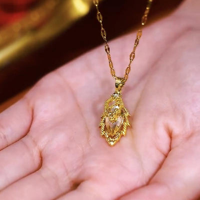Double-layer leaf natural crystal necklace