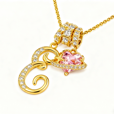 Heart-shaped pink crystal necklace
