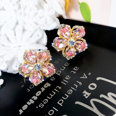 Blooming Crystal Flower Earrings Deegnt