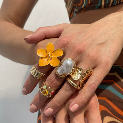 "Bloom & Pearl" Retro Gold Ring Set（6 Pieces）