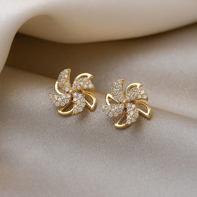 Rotatable windmill earrings