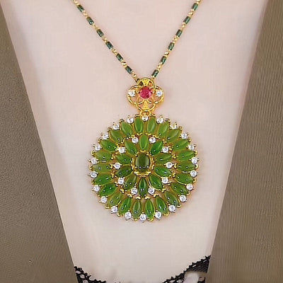 Multi-petal flower natural crystal necklace