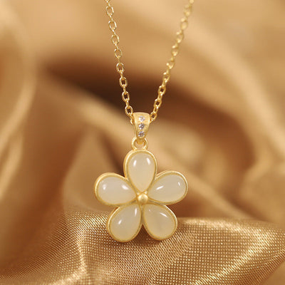 Five Leaf Flower ? Jadeite Jade Necklace