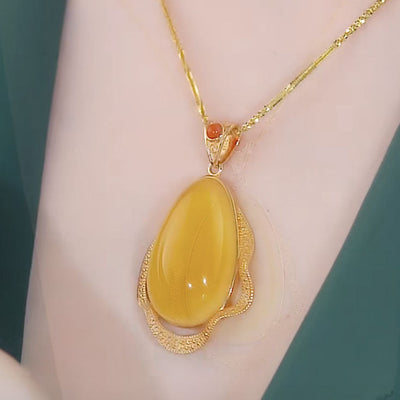 Retro Ice Yellow Agate Stone Pendant Necklace