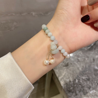 Gourd ? Emerald Jade Stone Pearl Bracelet