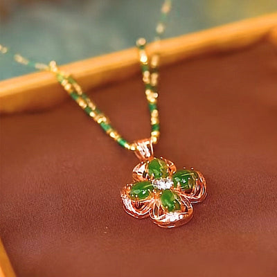 Four leaf clover Emerald Jade stone necklace