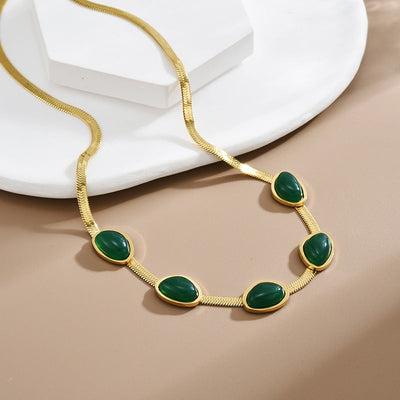Charm Emerald Pharaoh Earrings