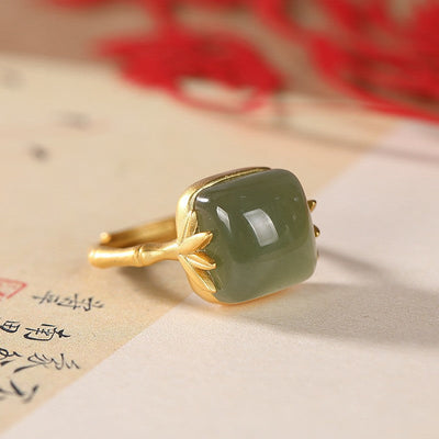 Bamboo section • Agate jade ring