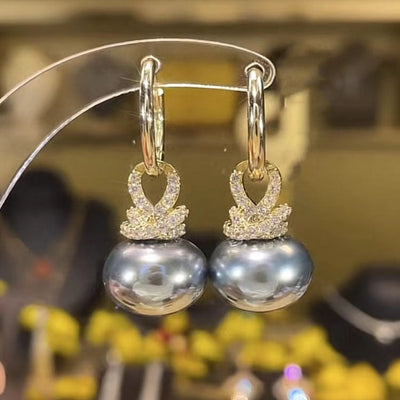 Bread pearl diamond earrings