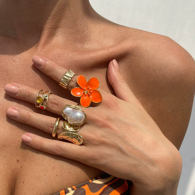 "Bloom & Pearl" Retro Gold Ring Set（6 Pieces）