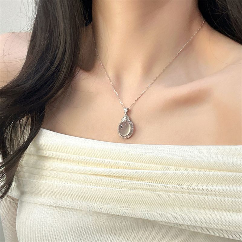 Vintage icy jade necklace