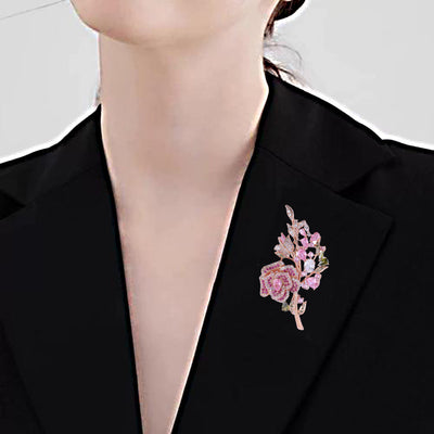 Crystal rose brooch