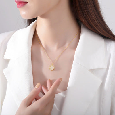 Four Leaf Clover • Emerald Jade stone necklace