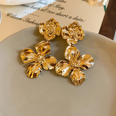 Gold flower earrings