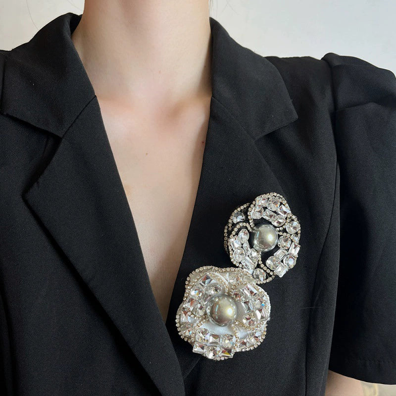 Flower Pearl Brooch