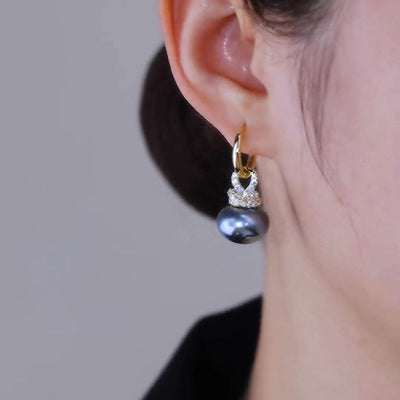 Bread pearl diamond earrings
