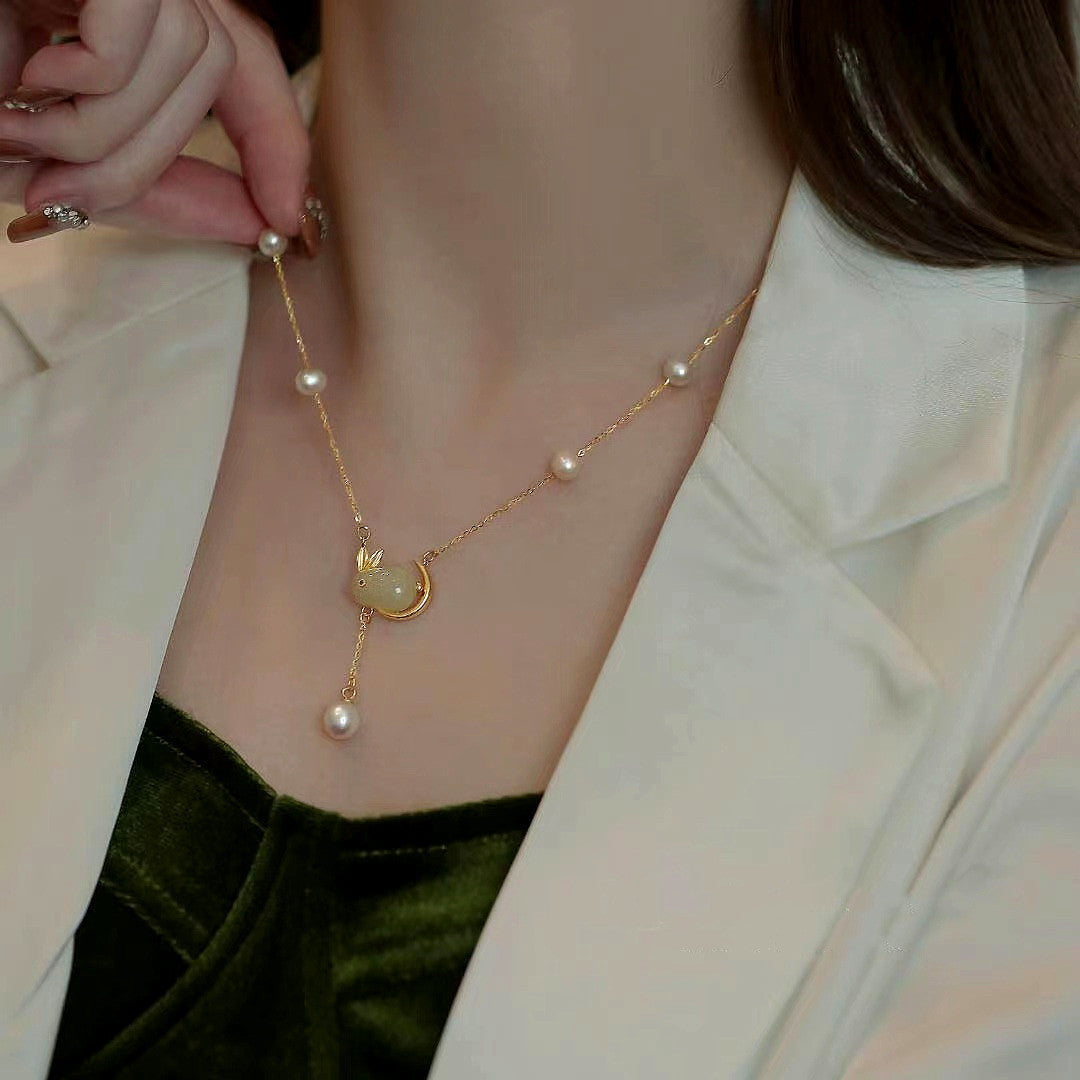 Jade Rabbit Flying to the Moon Pearl Necklace